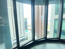 Hub Synergy Point (D2), Office #423517421